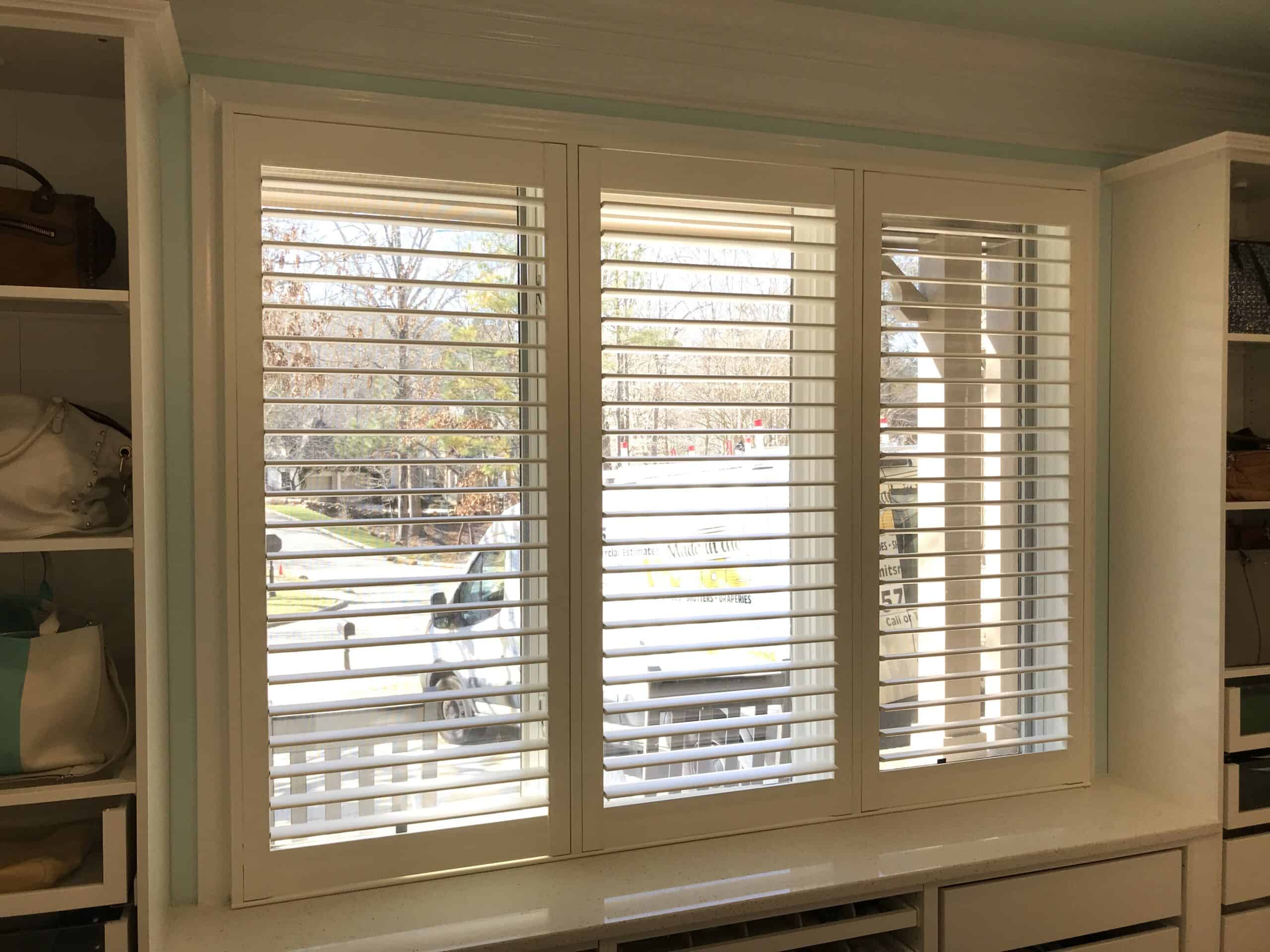 plantation shutters with hidden hinges